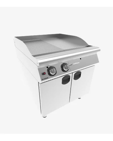 GRILLADE LISSE/NERV A GAZ S900/800 SUR PLACARD FERME